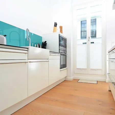 Johanna - Wg12 Mit Kamin Und Zwei Balkonen Sellin (Rugen)